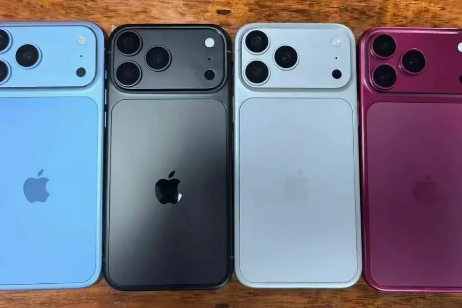 iPhone 18 Pro lộ diện tùy chọn màu Dark Cherry mới trong khi iPhone Ultra có bảng màu tối giản