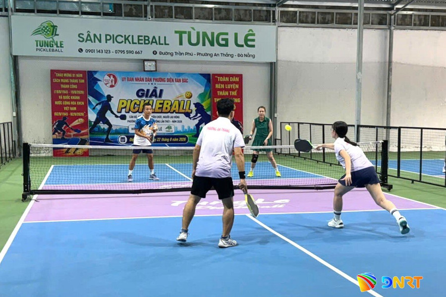 Hơn 50 vận động viên tham dự Giải Pickleball phường Điện Bàn Bắc mở rộng