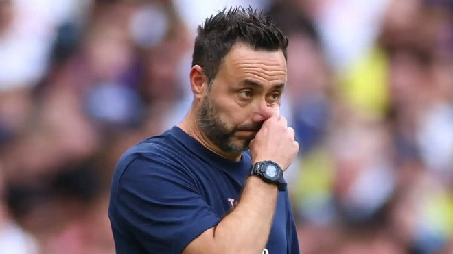 HLV De Zerbi công khai xin lỗi sau màn trình diễn thất vọng của Tottenham trước Brentford