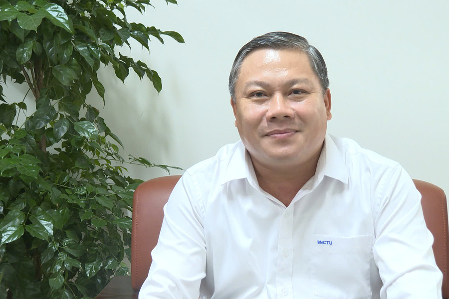 Bảo vệ người đấu tranh chống tham nhũng, lãng phí, tiêu cực