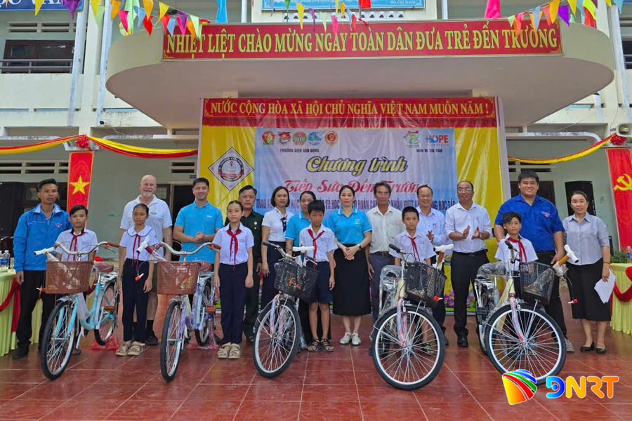 Giữ gốc rễ vững bền trước “cơn gió ngược”