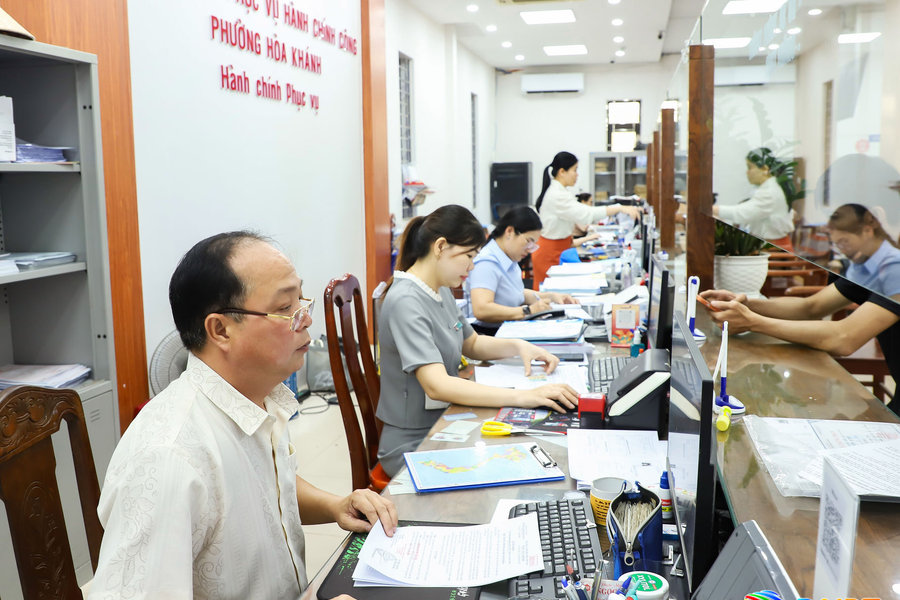 Đổi mới đánh giá cán bộ phường Hòa Khánh