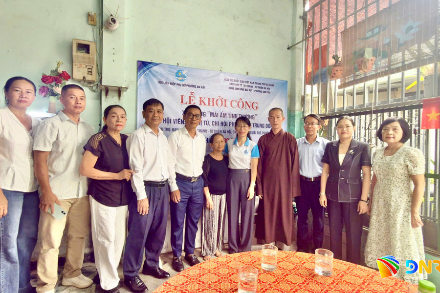 Dựng mái ấm, trao niềm tin