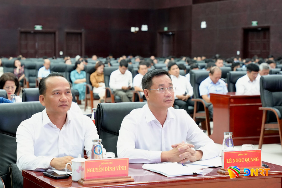 Hội nghị toàn quốc nghiên cứu, học tập, quán triệt và triển khai các nghị quyết, chỉ thị của Bộ Chính trị
