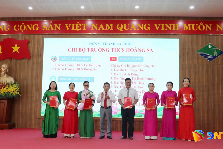 Phường Sơn Trà thành lập mới các tổ chức Đảng trường học