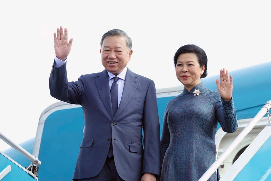 Tổng Bí thư, Chủ tịch nước Tô Lâm cùng Phu nhân lên đường thăm cấp Nhà nước tới Nga