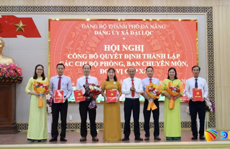 Đảng ủy xã Đại Lộc và Tam Mỹ thành lập các chi bộ mới