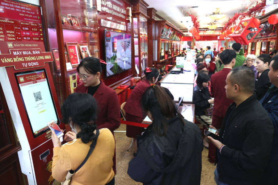 Giá vàng chiều 12/9/2026: Giá vàng SJC, DOJI, PNJ, Phú Quý, BTMC, BTMH và vàng quốc tế