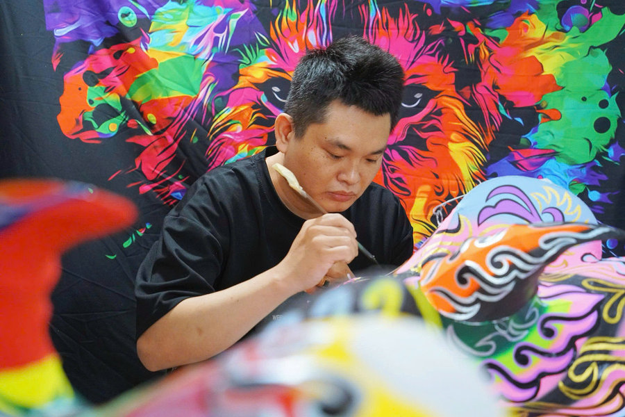 Inside a traditional lion head-making workshop in Da Nang