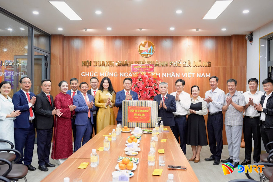Chủ tịch HĐND thành phố Nguyễn Đức Dũng làm việc với Hội Doanh nhân trẻ Đà Nẵng