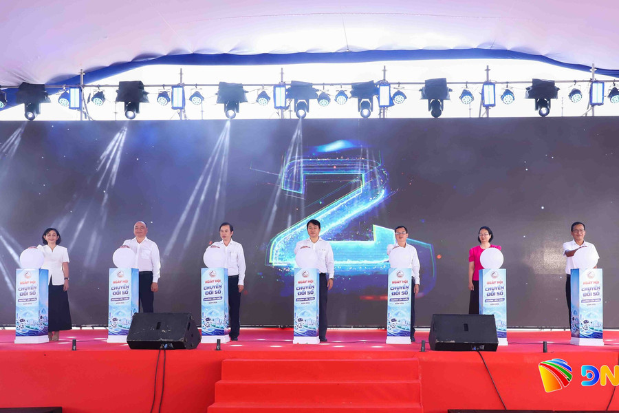 Liên Chiểu đưa chuyển đổi số đến gần hơn với người dân